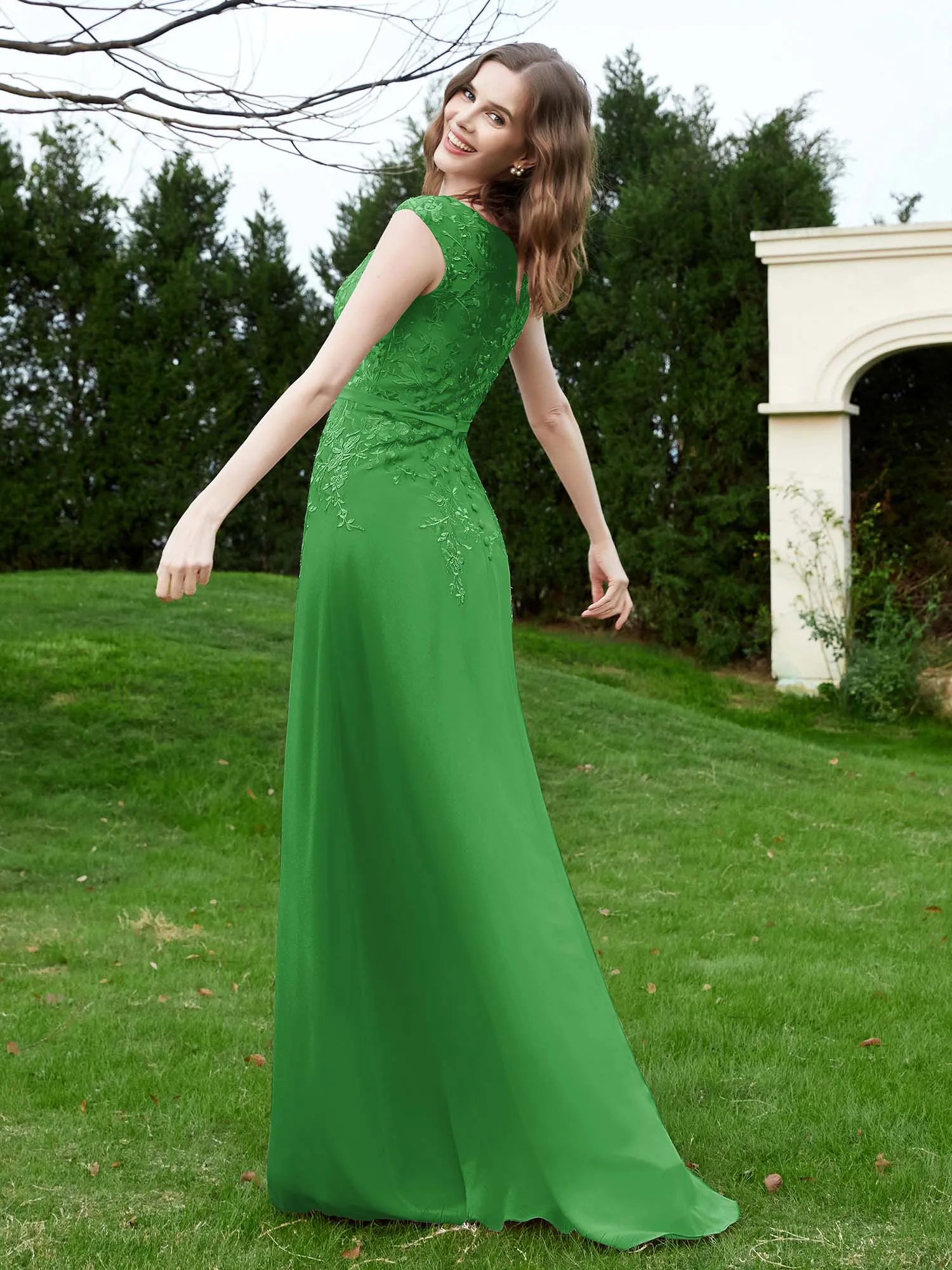 Elegant Illusion Lace Appliqued Dress With Buttons Green