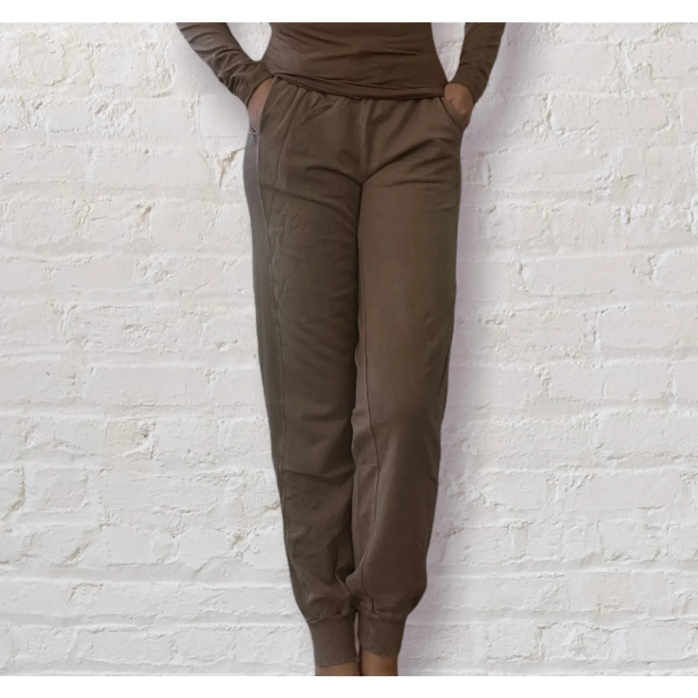 Harper Joggers in Mocha